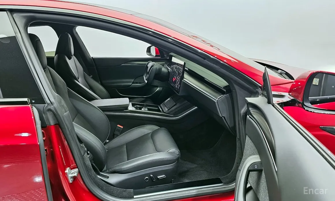 Фото 11 - Tesla Model S