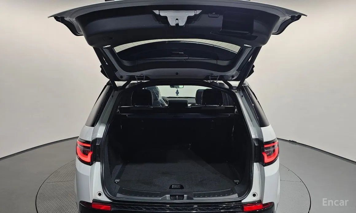 Фото 20 - Land Rover Discovery Sport