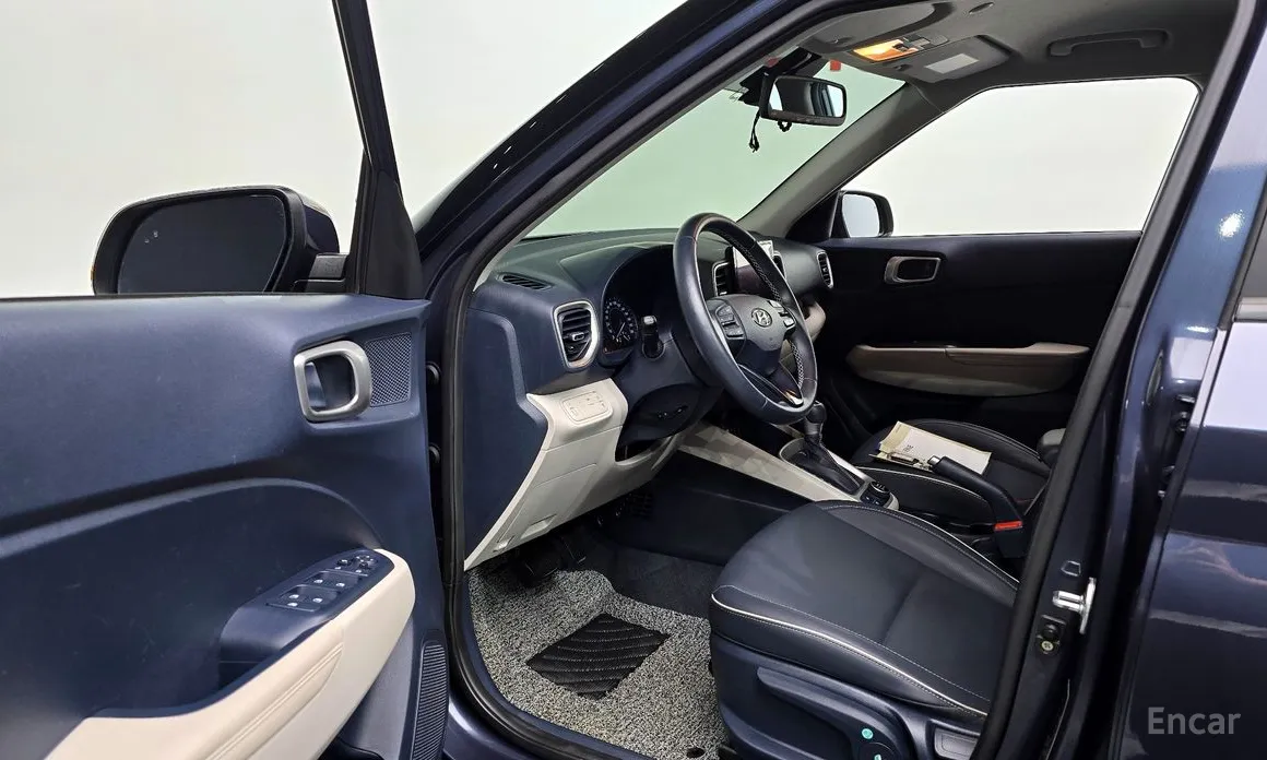 Фото 11 - Hyundai Venue