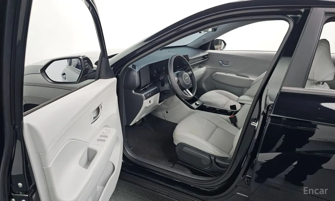 Фото 10 - Hyundai Kona