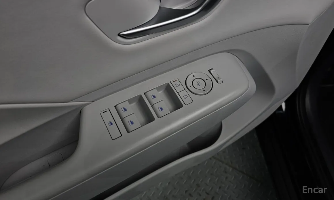 Фото 18 - Hyundai Kona