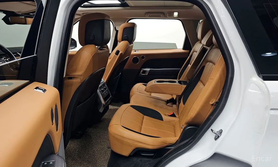 Фото 12 - Land Rover Range Rover Sport