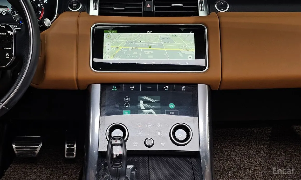 Фото 14 - Land Rover Range Rover Sport