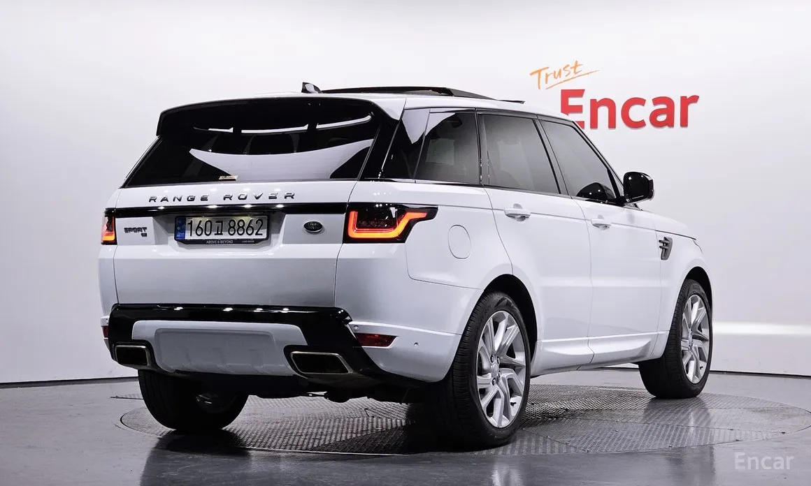 Фото 2 - Land Rover Range Rover Sport