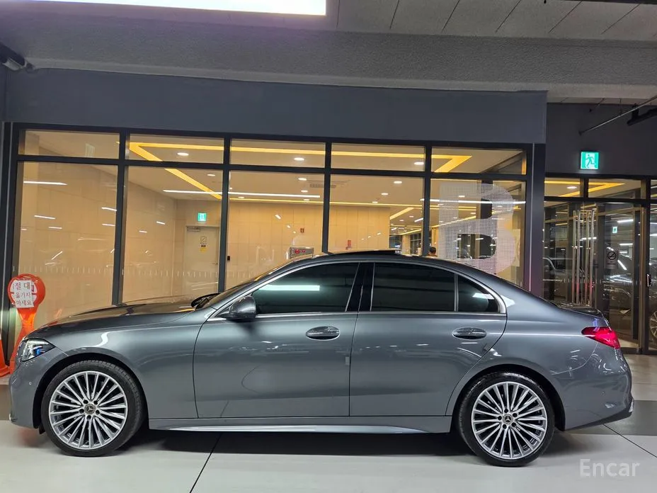 Фото 3 - Mercedes-Benz C-Class