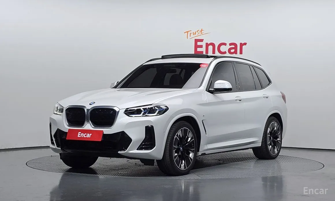 Фото 1 - BMW iX3