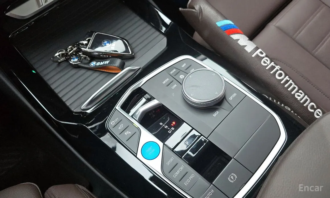 Фото 9 - BMW iX3