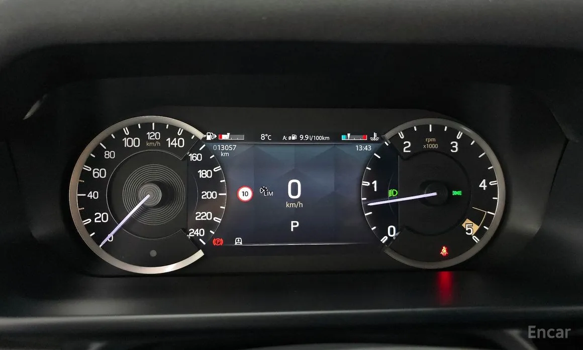 Фото 8 - Land Rover Defender