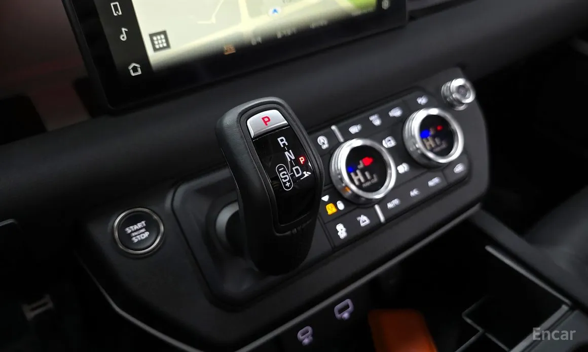 Фото 9 - Land Rover Defender