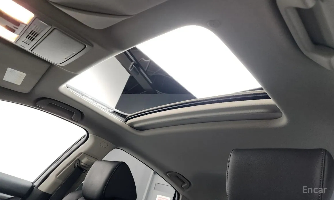 Фото 18 - Honda Accord