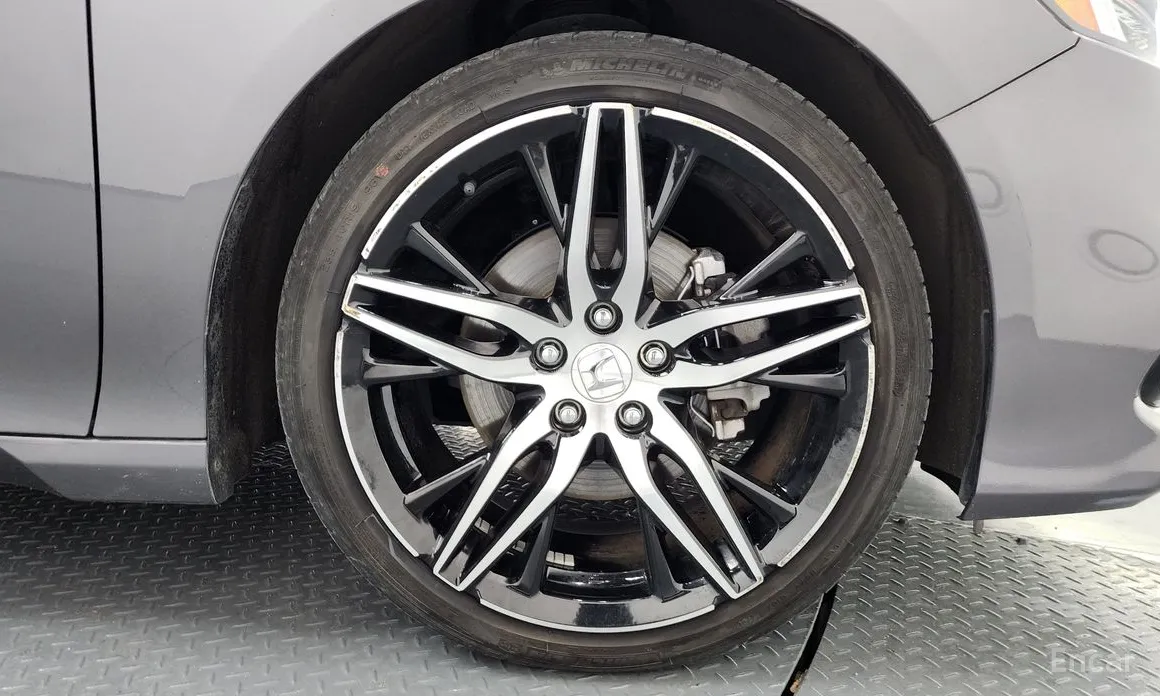 Фото 5 - Honda Accord