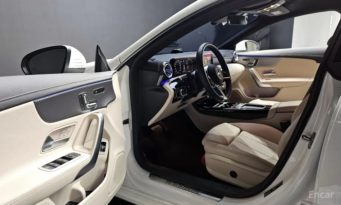 Фото 12 - Mercedes-Benz CLA-Class