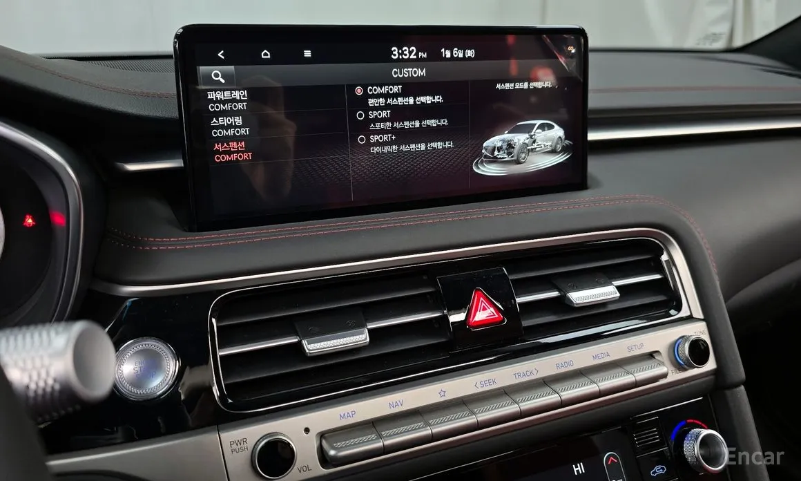 Photo 16 - Genesis G70