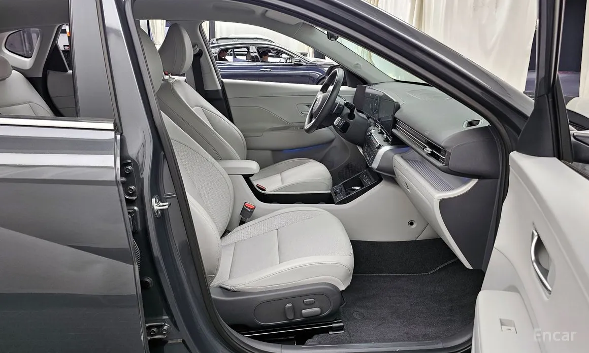 Фото 11 - Hyundai Kona