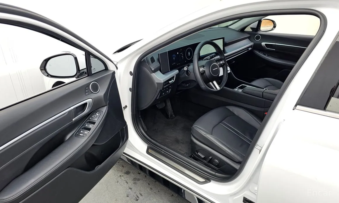 Фото 10 - Hyundai Sonata