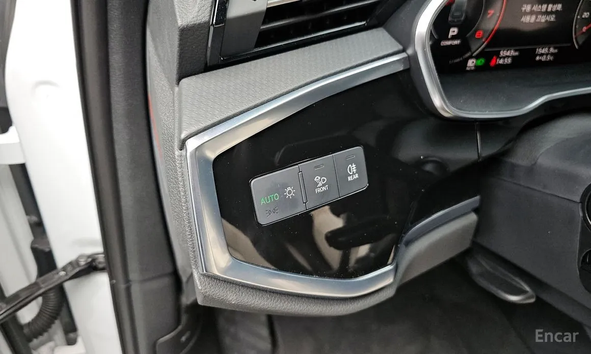 Фото 18 - Audi Q3