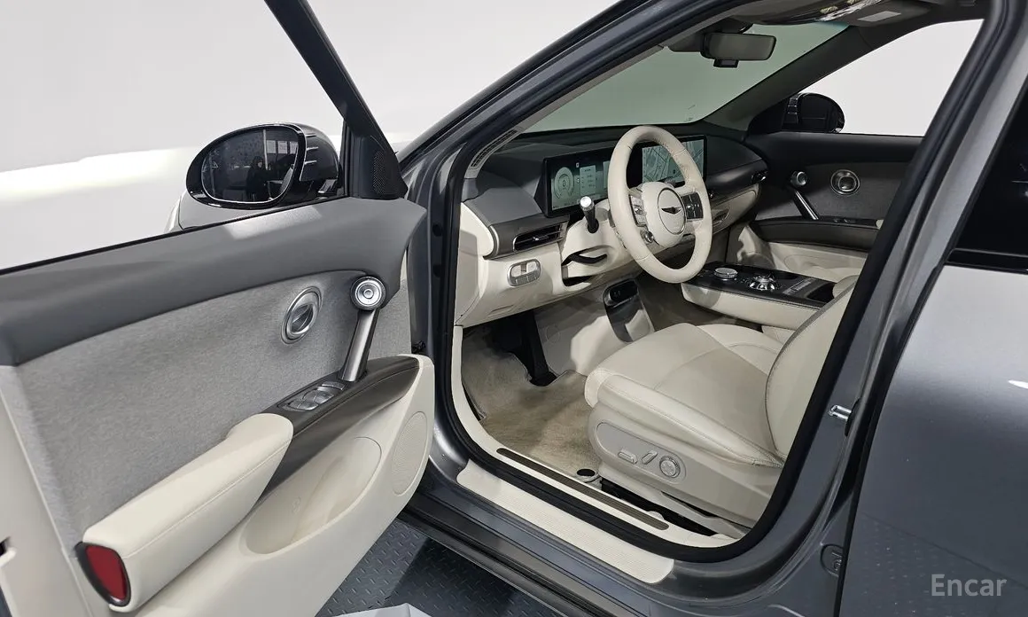 Фото 10 - Genesis GV60