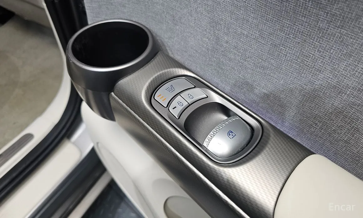 Фото 19 - Genesis GV60