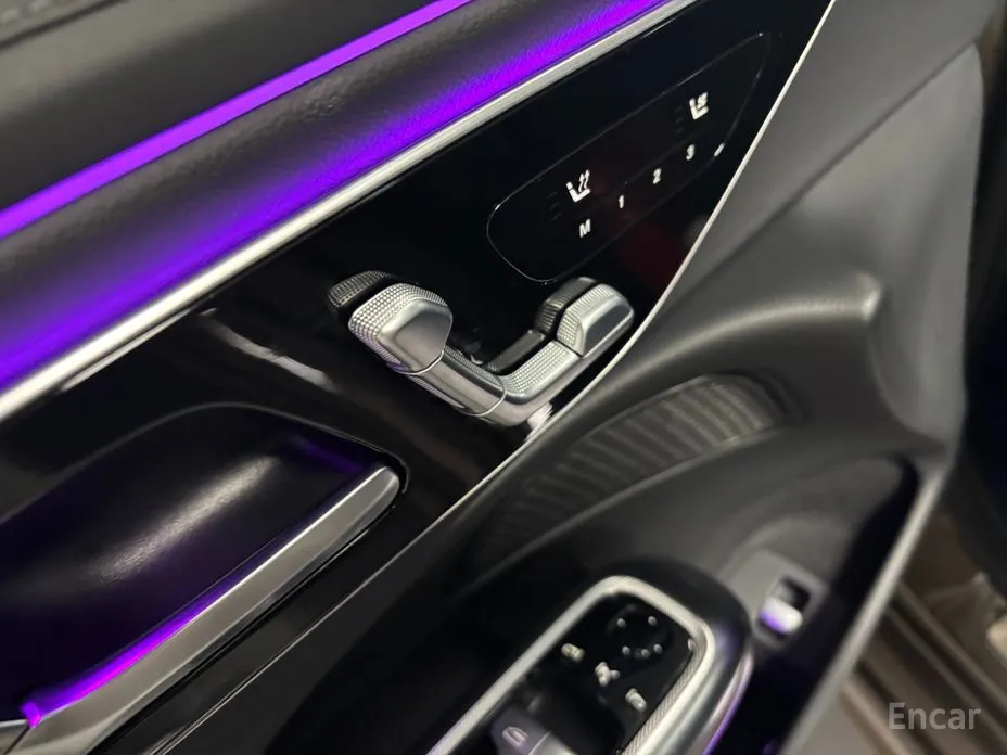 Фото 11 - Mercedes-Benz E-Class