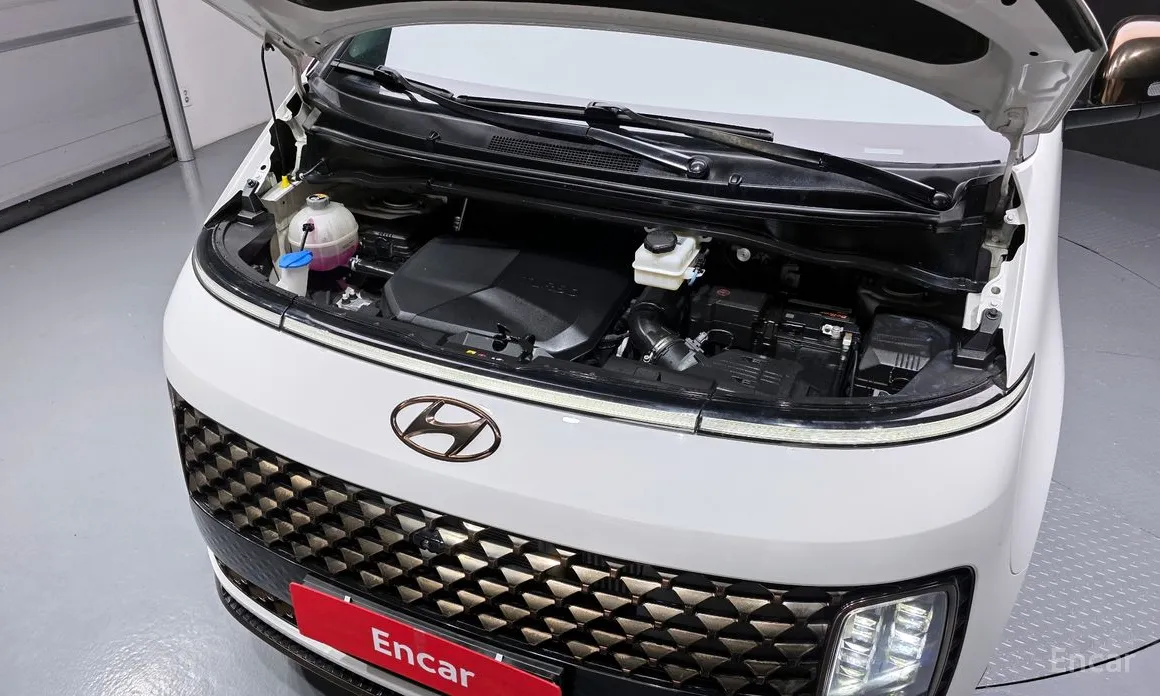 Фото 6 - Hyundai Staria