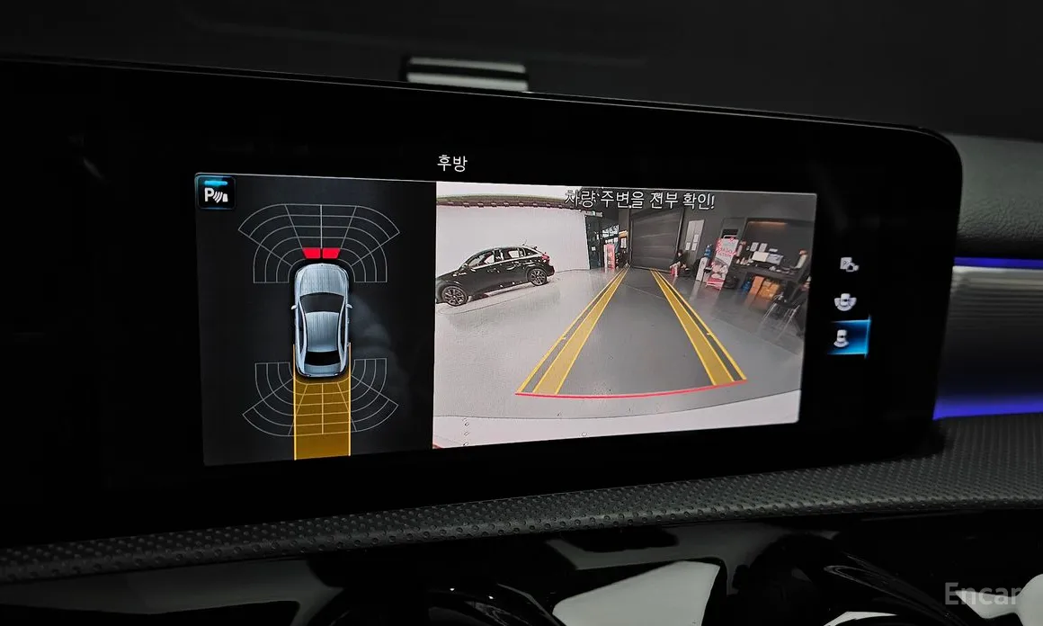 Фото 15 - Mercedes-Benz A-Class