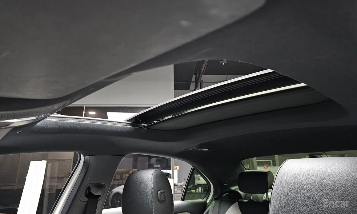 Фото 17 - Mercedes-Benz A-Class