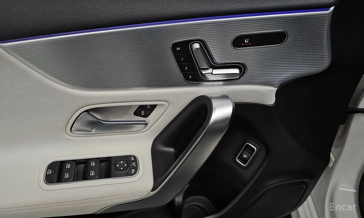 Фото 18 - Mercedes-Benz A-Class