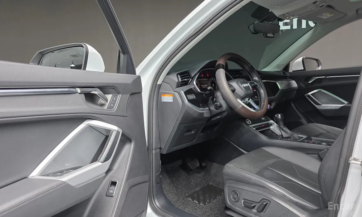 Фото 12 - Audi Q3