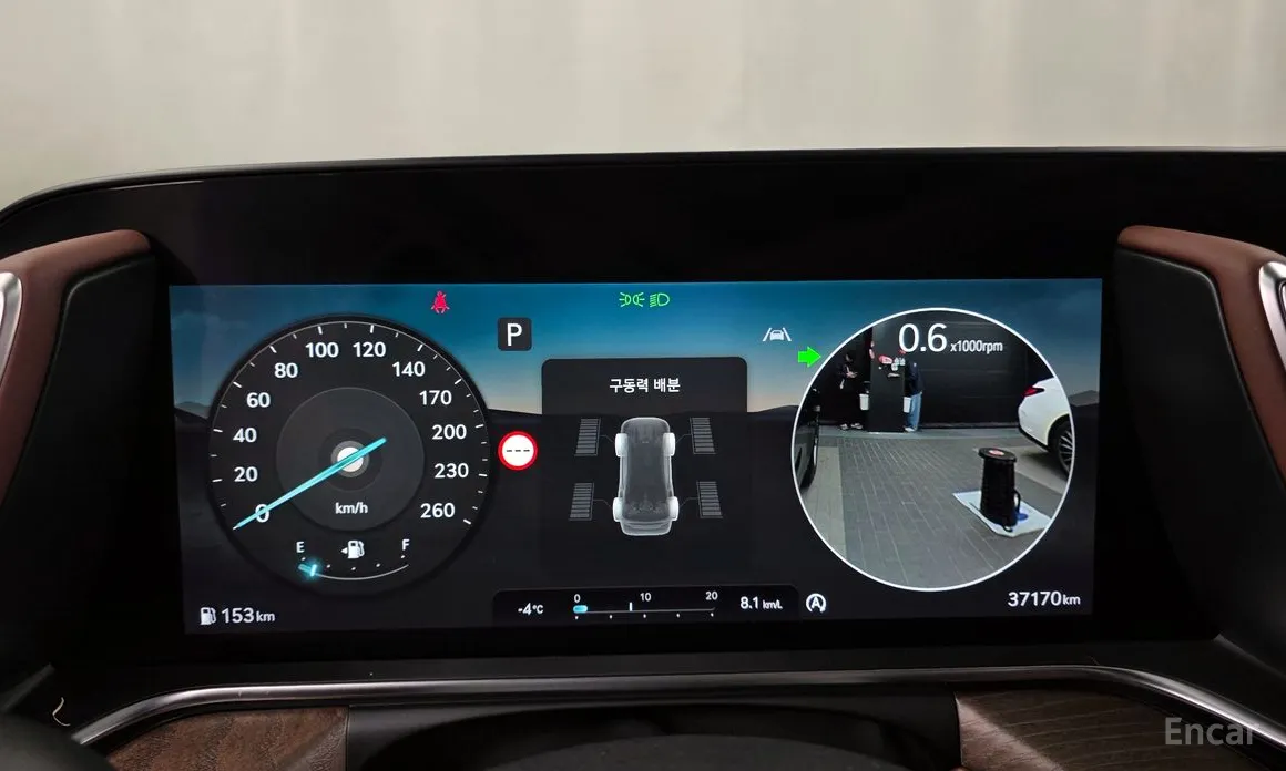 Фото 8 - Genesis G90