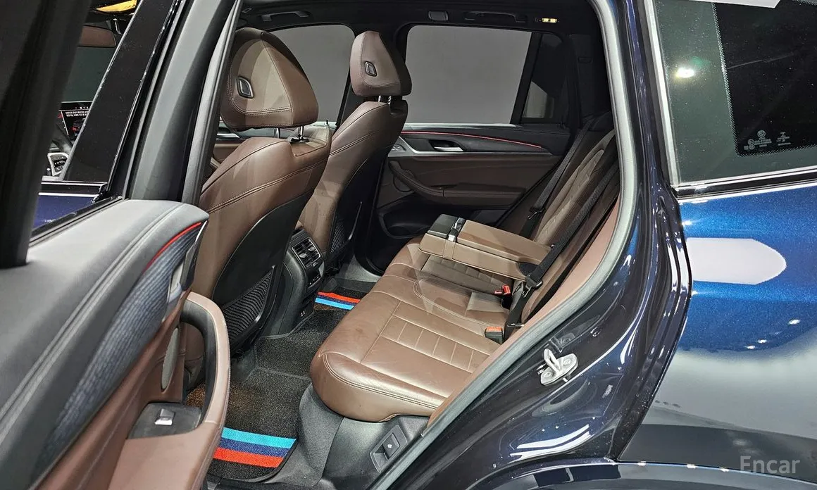 Фото 12 - BMW iX3