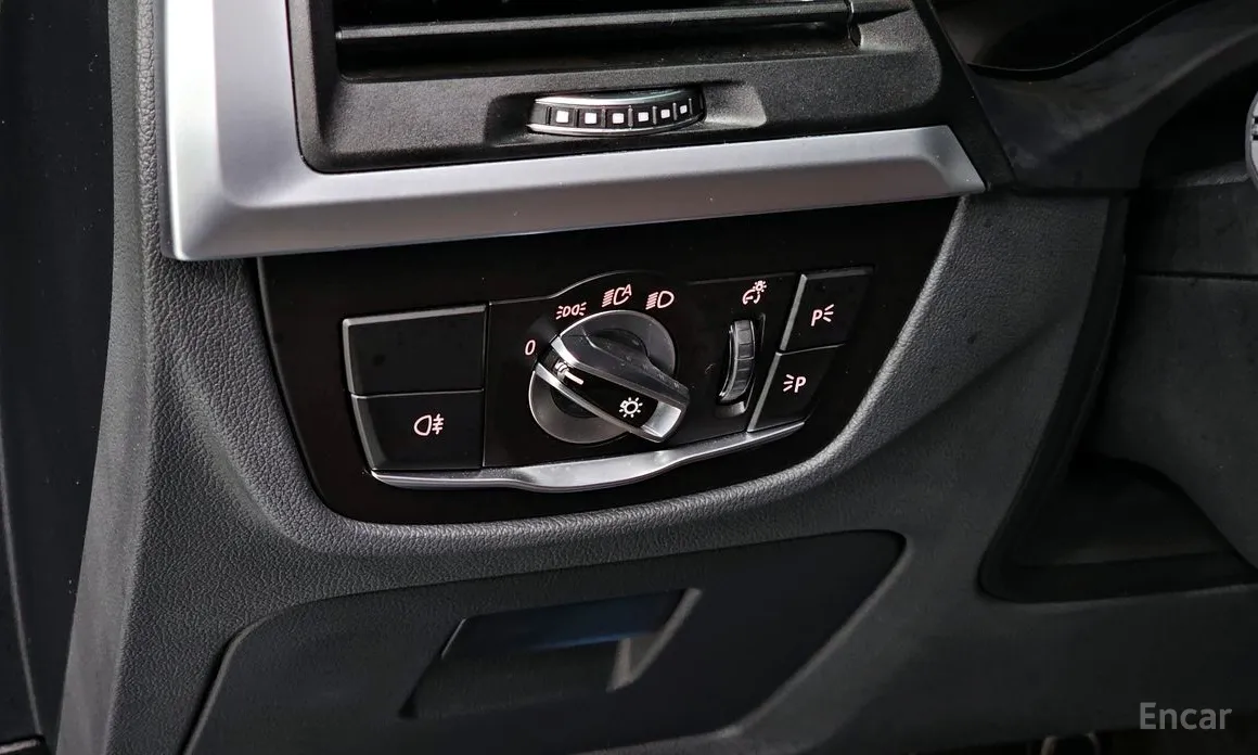 Фото 14 - BMW iX3