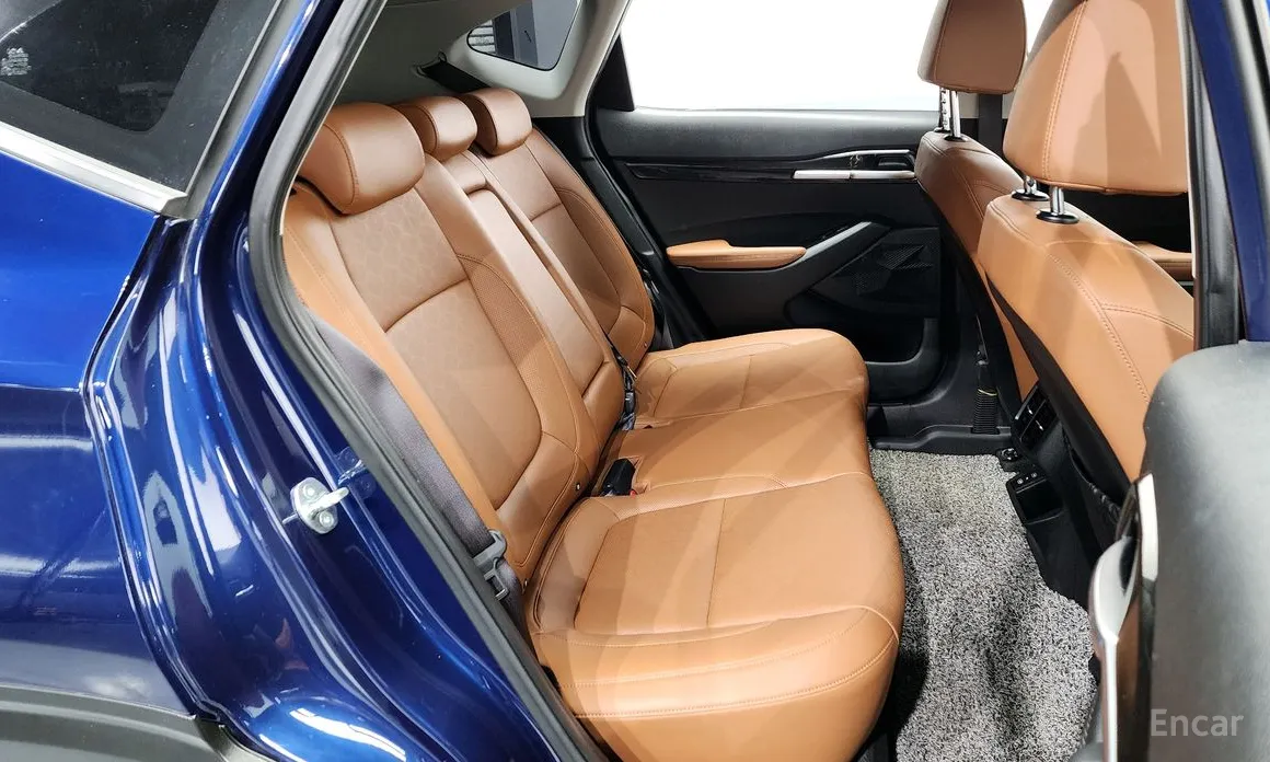 Фото 12 - Kia Seltos