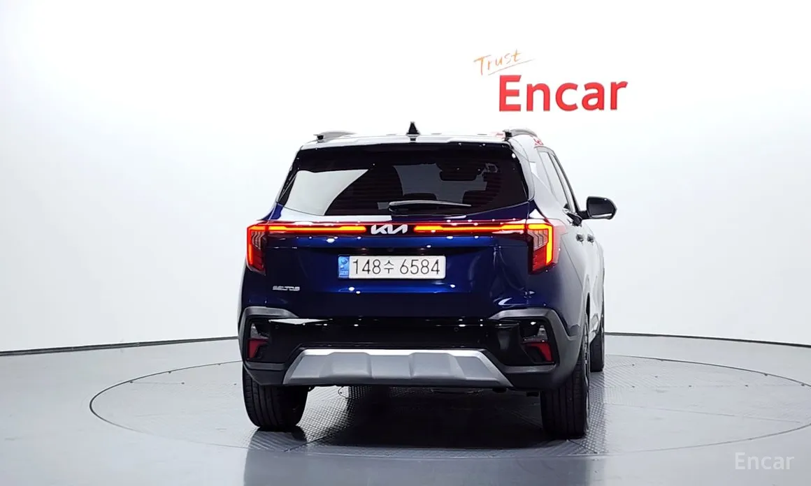 Фото 4 - Kia Seltos
