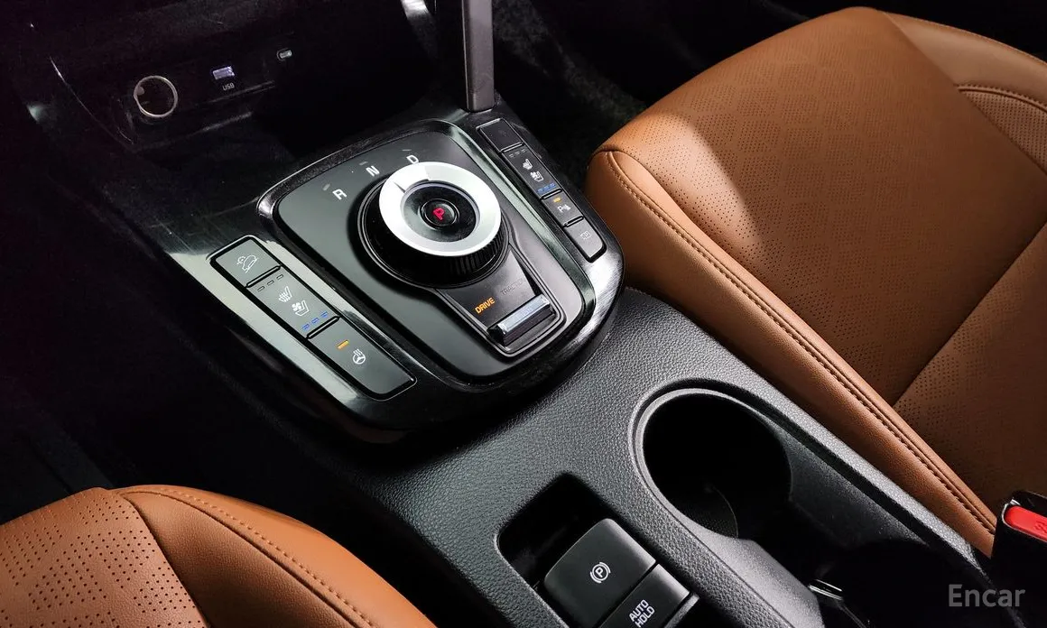 Фото 9 - Kia Seltos