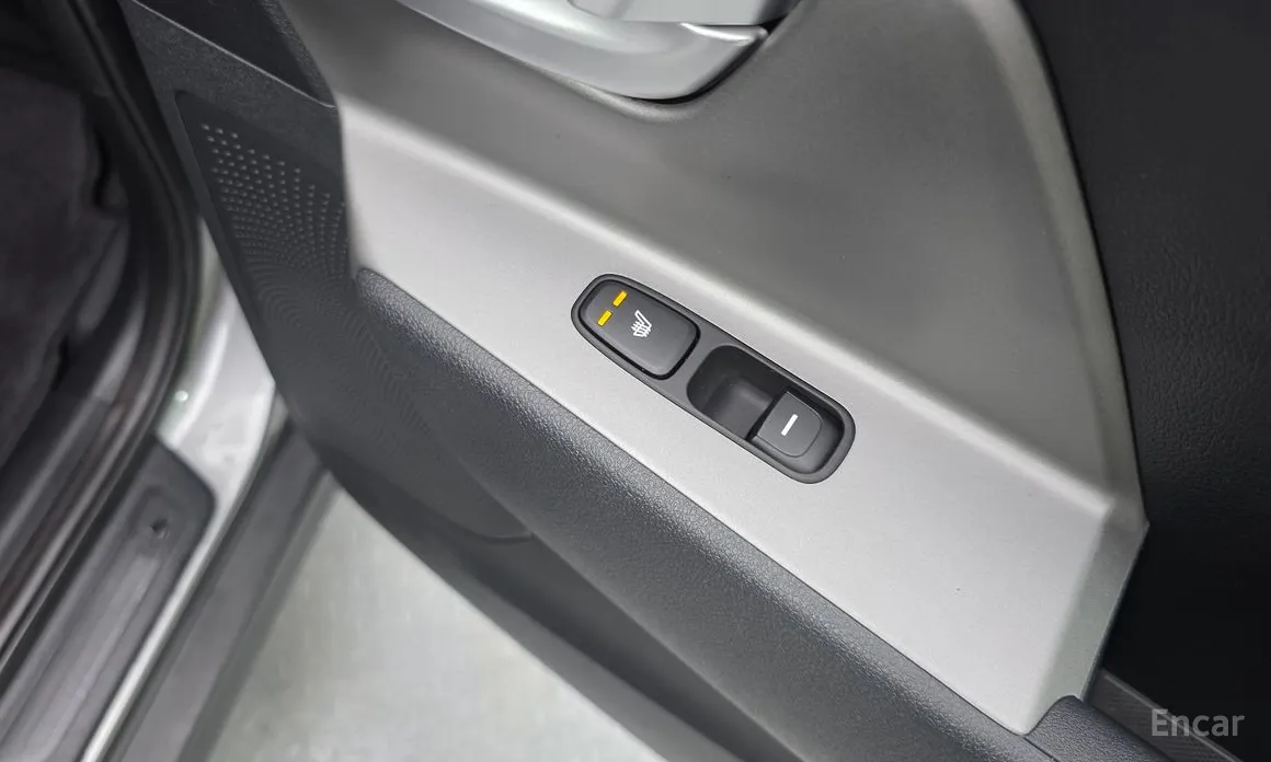 Фото 19 - Kia Niro