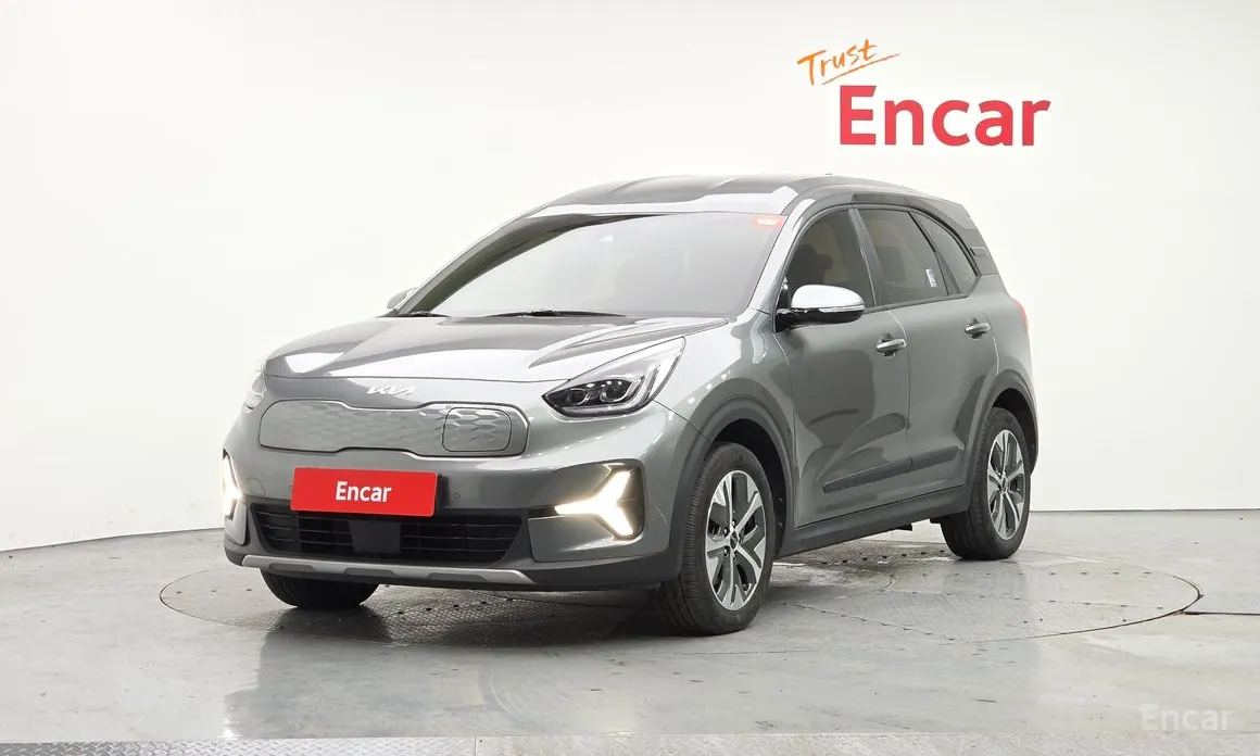 Фото 3 - Kia Niro