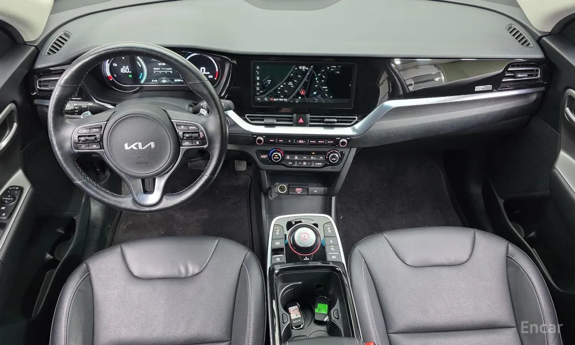 Фото 7 - Kia Niro