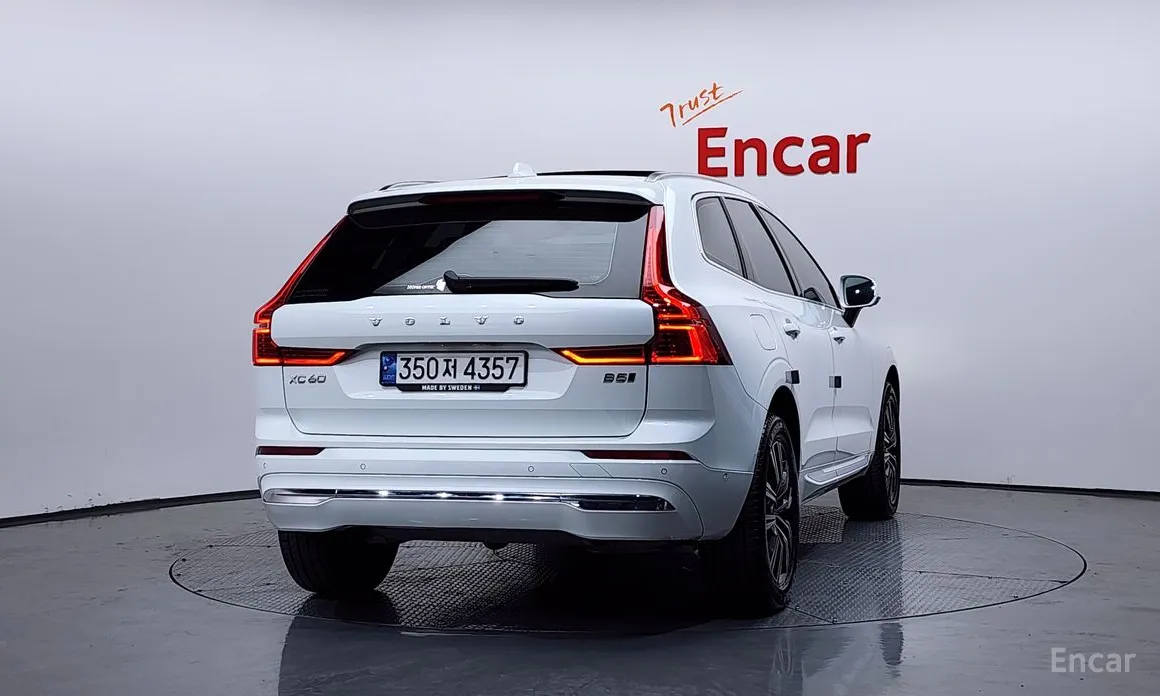 Фото 4 - Volvo XC60