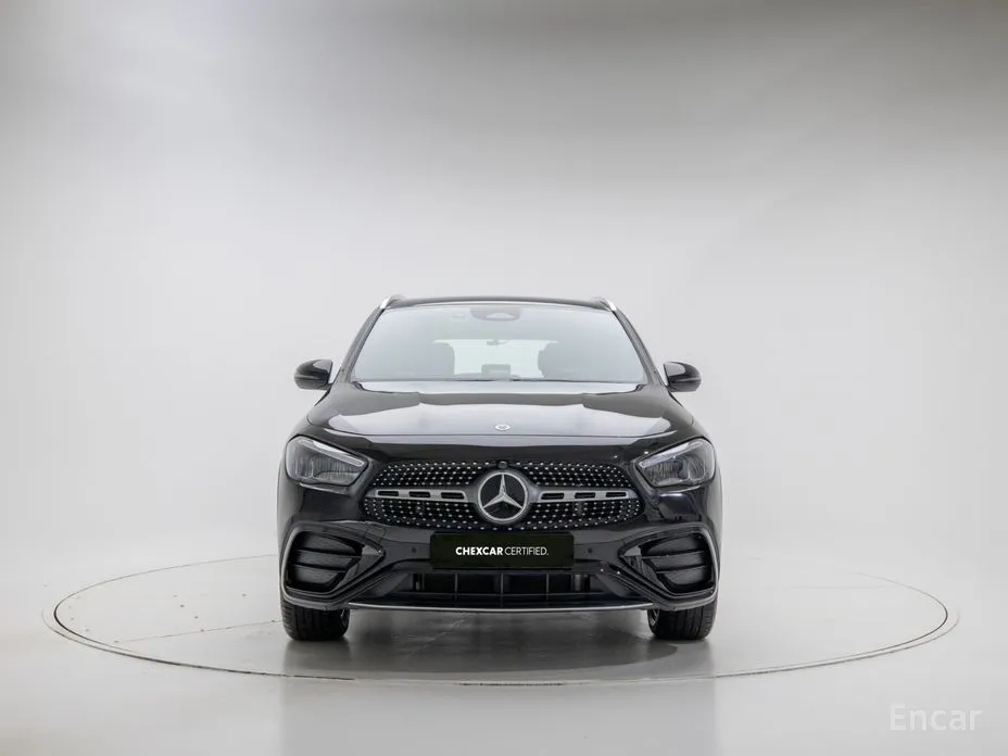 Фото 2 - Mercedes-Benz GLA-Class