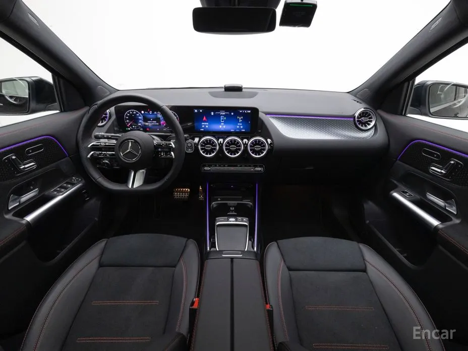 Фото 20 - Mercedes-Benz GLA-Class