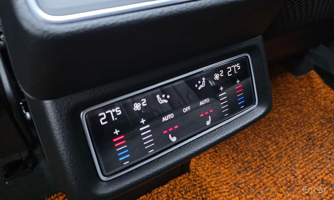 Фото 18 - Audi e-tron