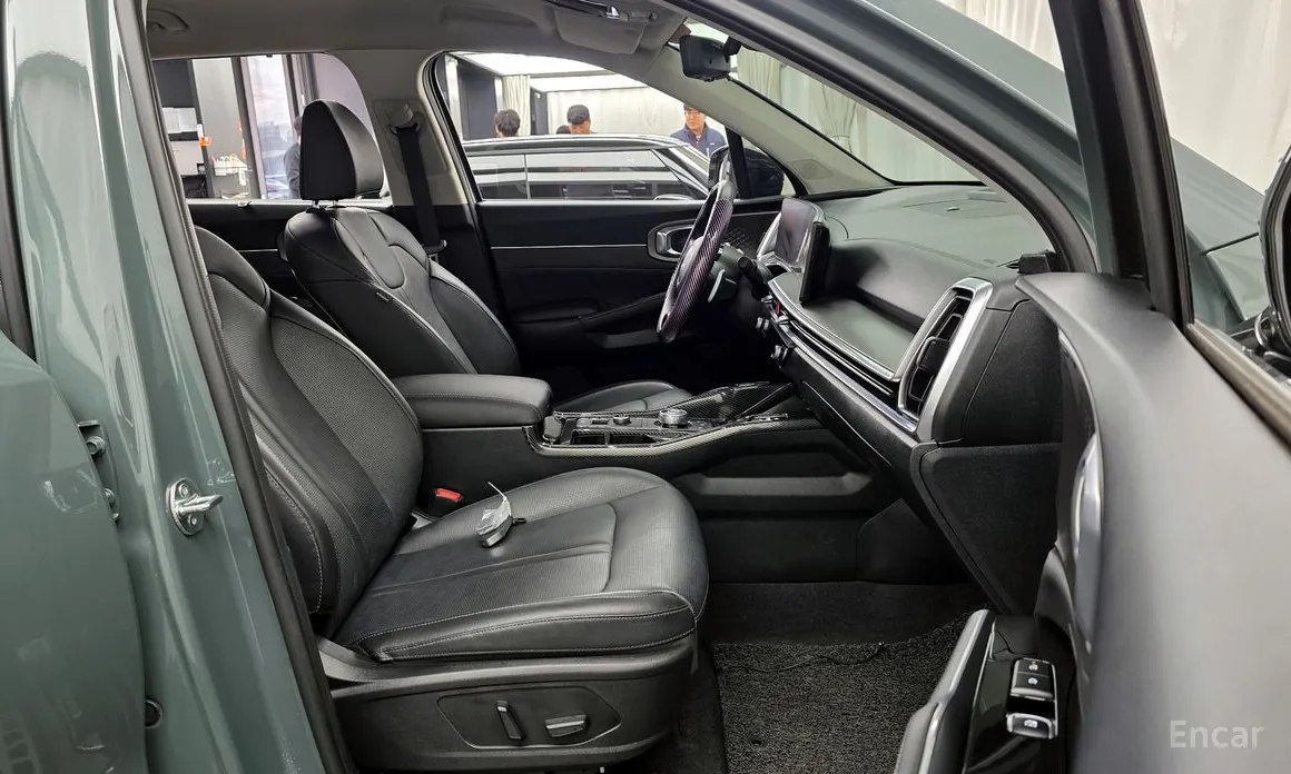 Фото 11 - Kia Sorento