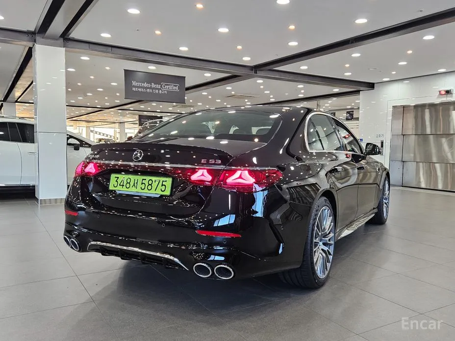 Фото 2 - Mercedes-Benz E-Class