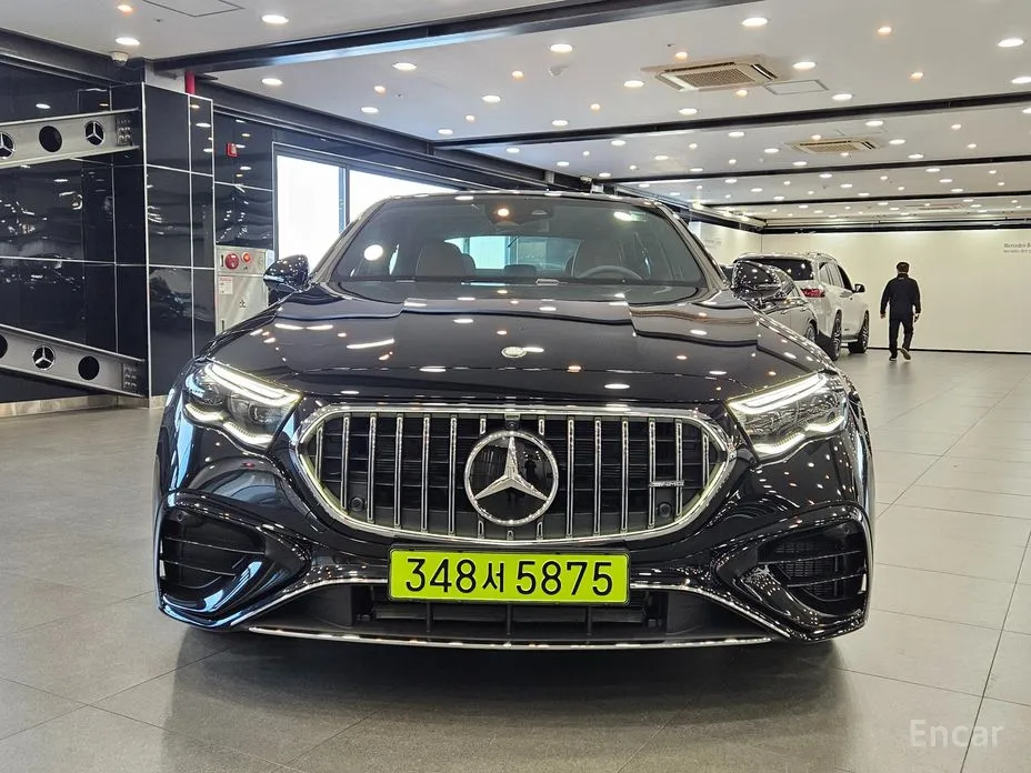 Фото 3 - Mercedes-Benz E-Class