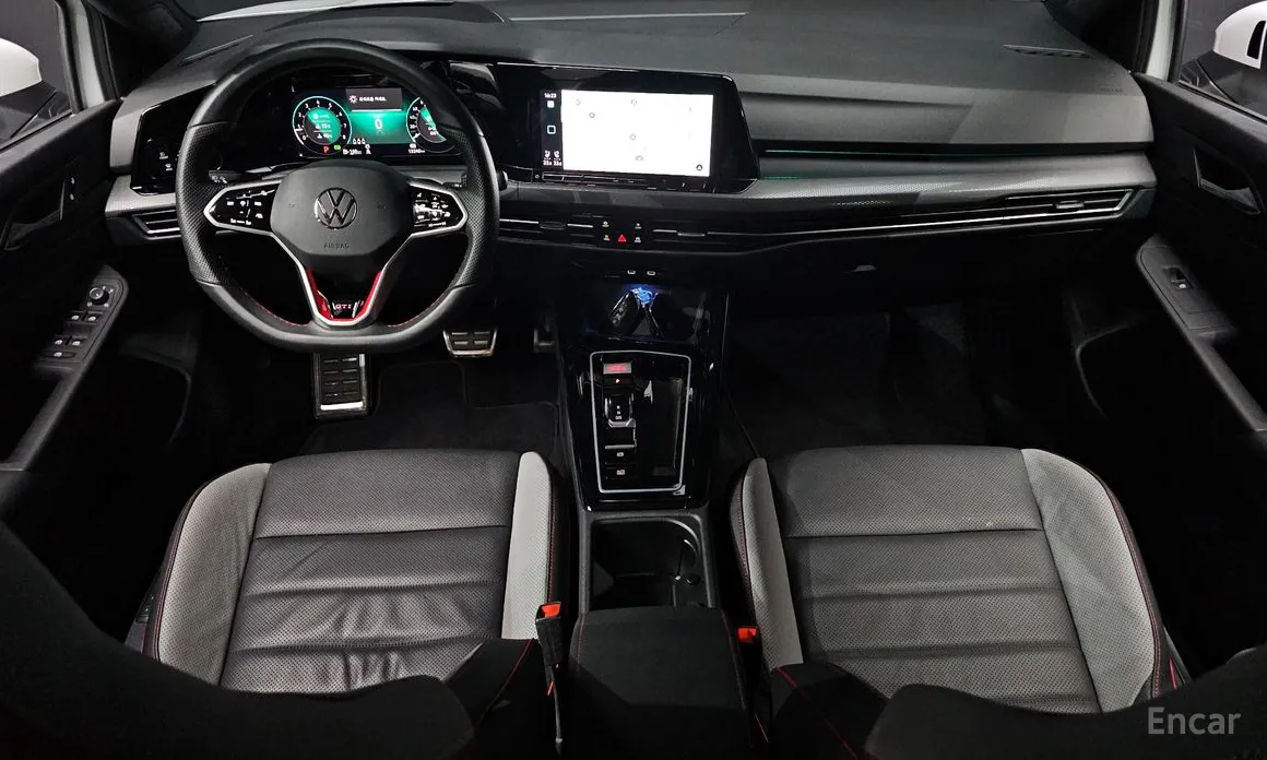 Фото 7 - Volkswagen Golf