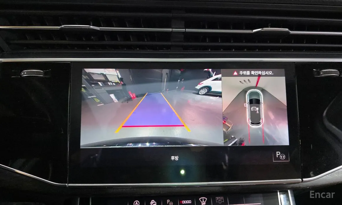 Фото 15 - Audi Q7