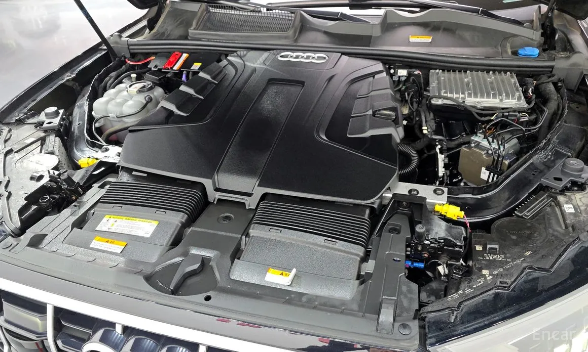 Фото 6 - Audi Q7