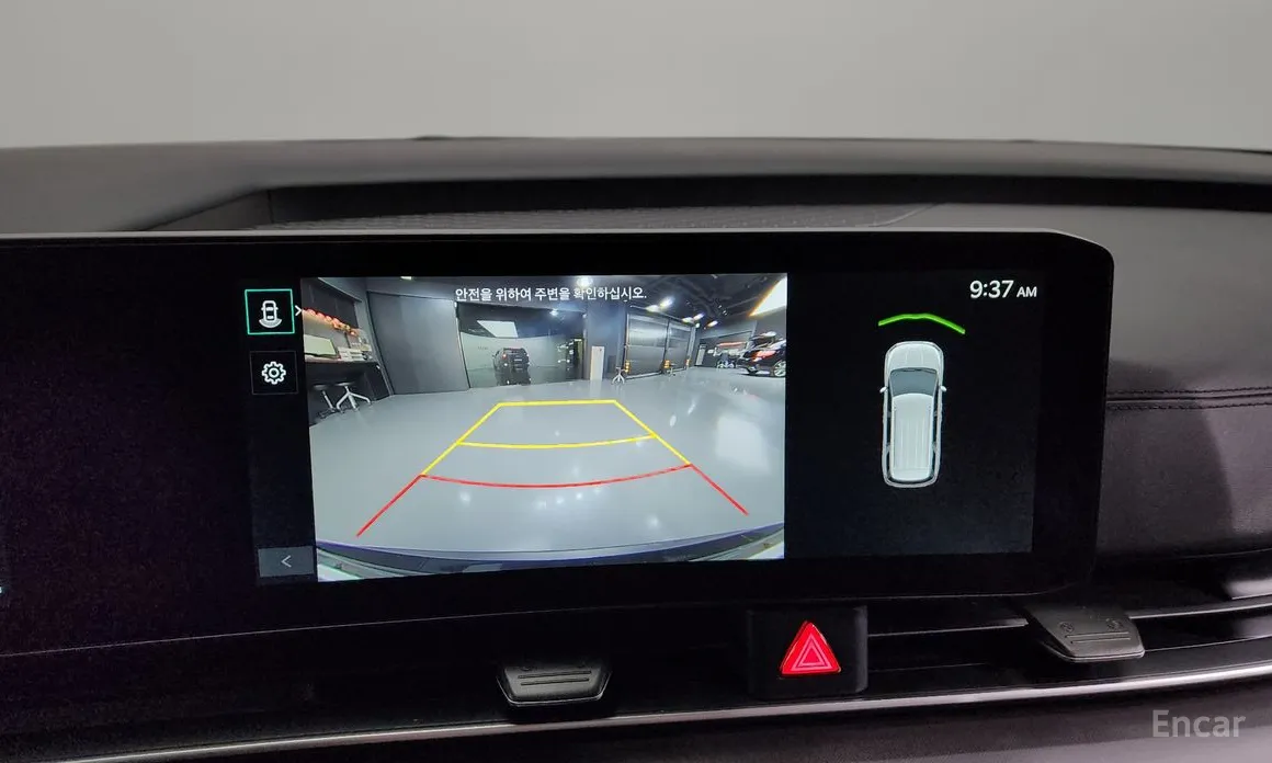 Фото 16 - Kia Carnival