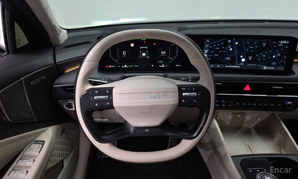 Фото 13 - Kia K8