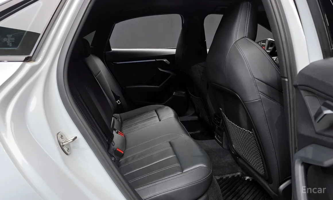 Фото 12 - Audi S3